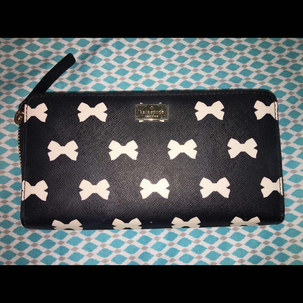 Leather Bow Wallet